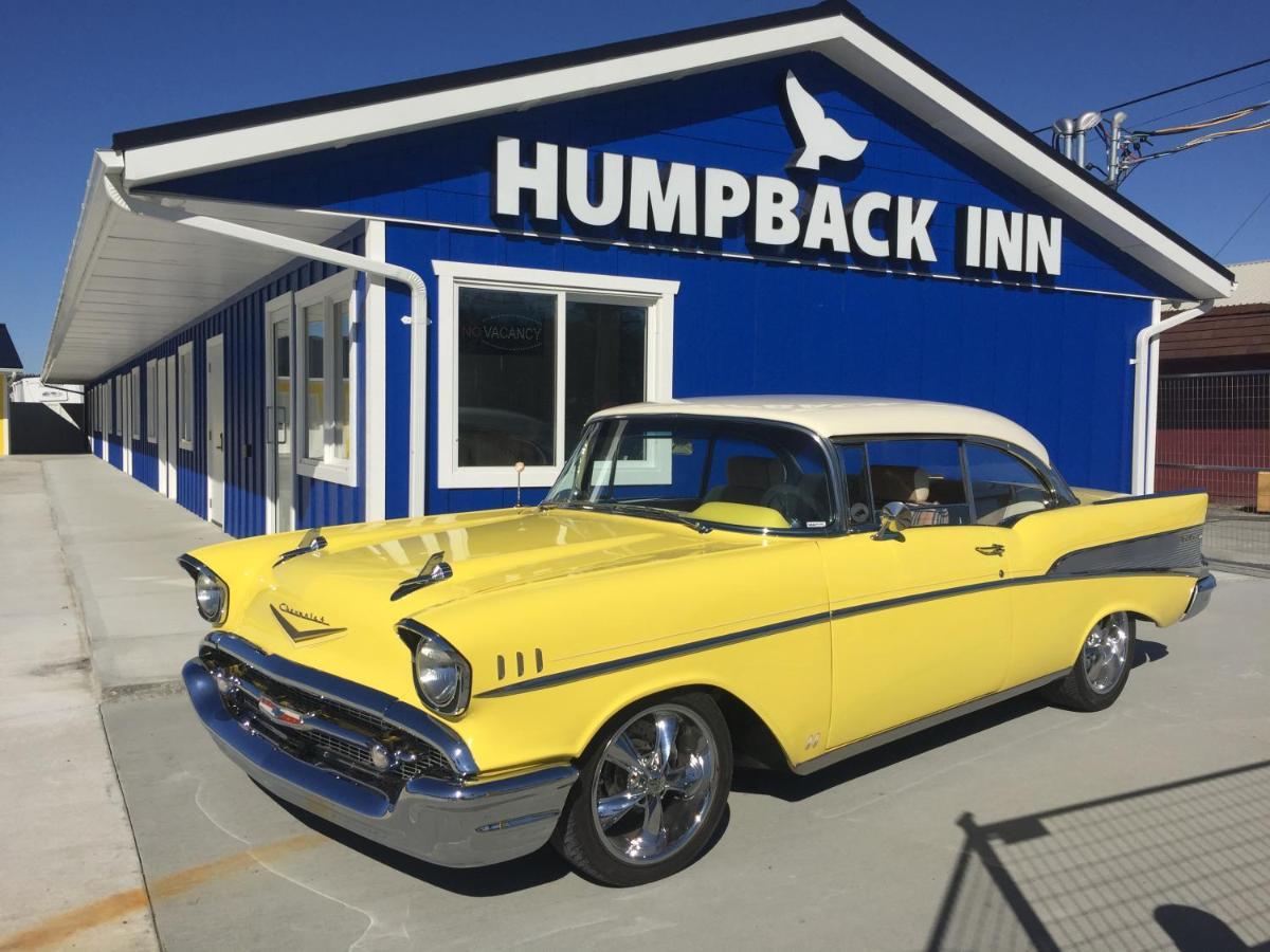 Humpback Inn Port McNeill Esterno foto